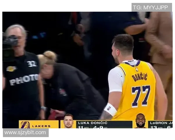 2008年NBA季后赛湖人与爵士第六场激战回顾与精彩瞬间分析
