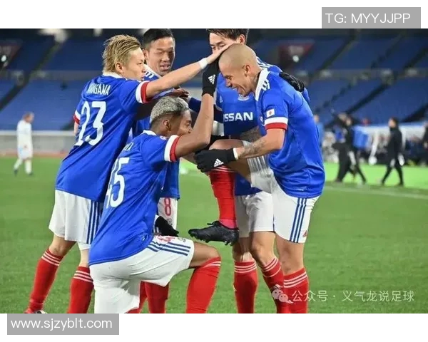 横滨水手与名古屋鲸的实力对比分析及赛季表现评估 横滨水手与名古屋鲸的实力对比分析及赛季表现评估